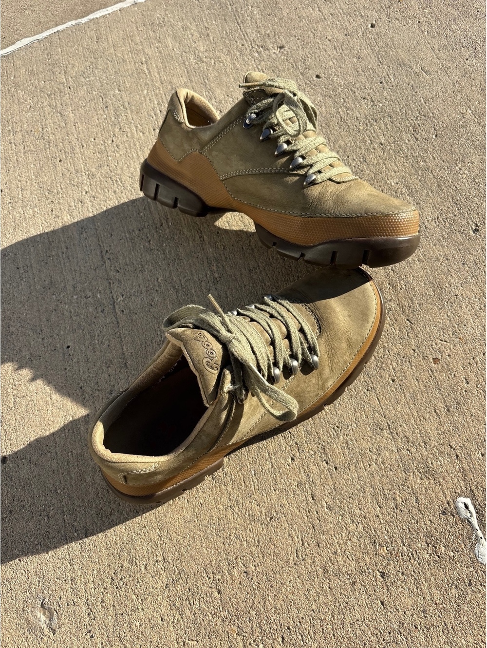 Roots Olive Leather Chunky Lug Sole Hiking Shoes Mens Size 8